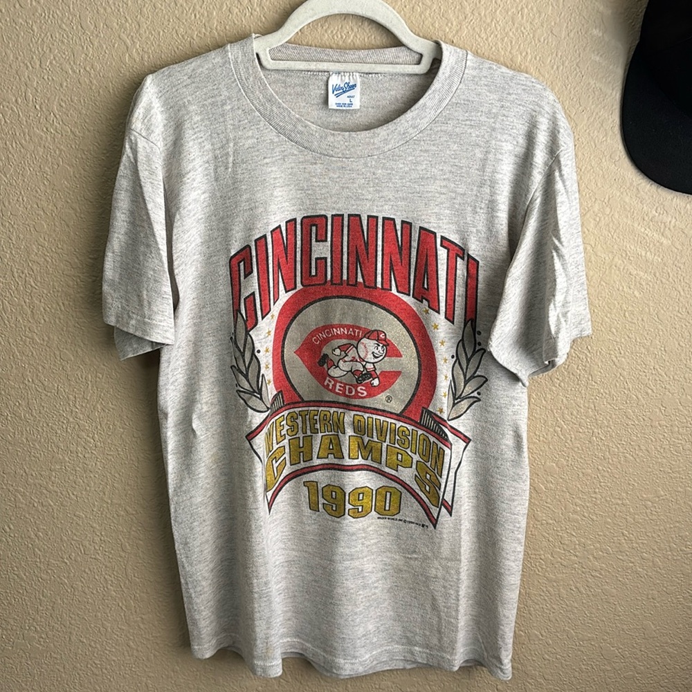 Vintage Reds tee